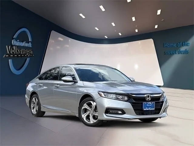 2018 Honda Accord EX-L 2.0T FWD photo