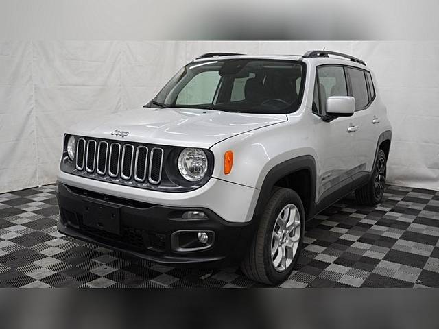2018 Jeep Renegade Latitude 4WD photo