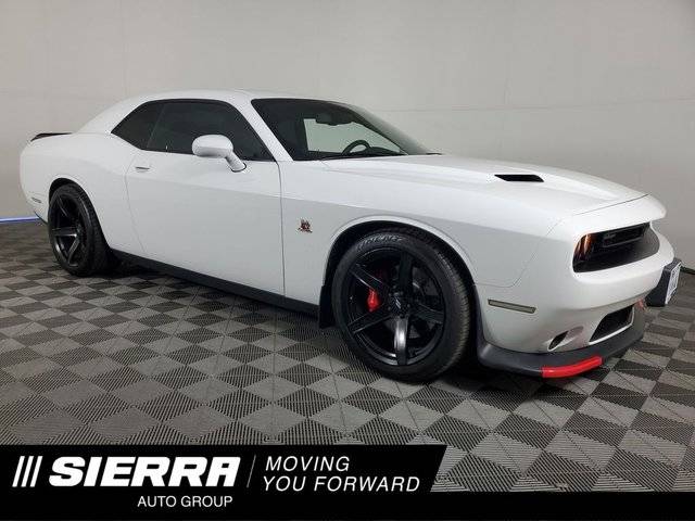 2018 Dodge Challenger R/T Scat Pack RWD photo