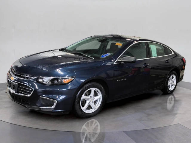 2018 Chevrolet Malibu LS FWD photo