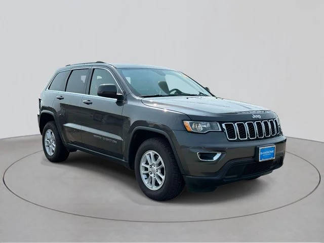 2018 Jeep Grand Cherokee Laredo E 4WD photo