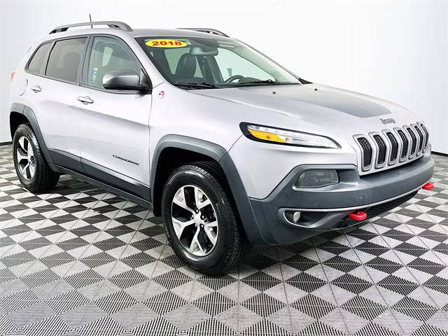 2018 Jeep Cherokee Trailhawk 4WD photo