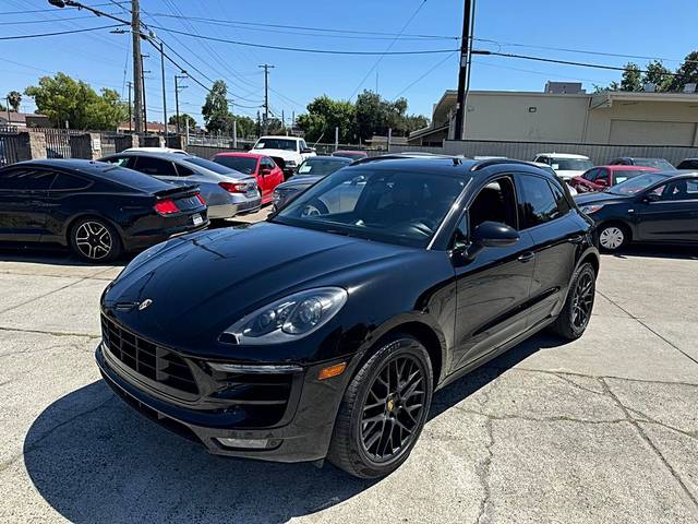 2017 Porsche Macan GTS AWD photo