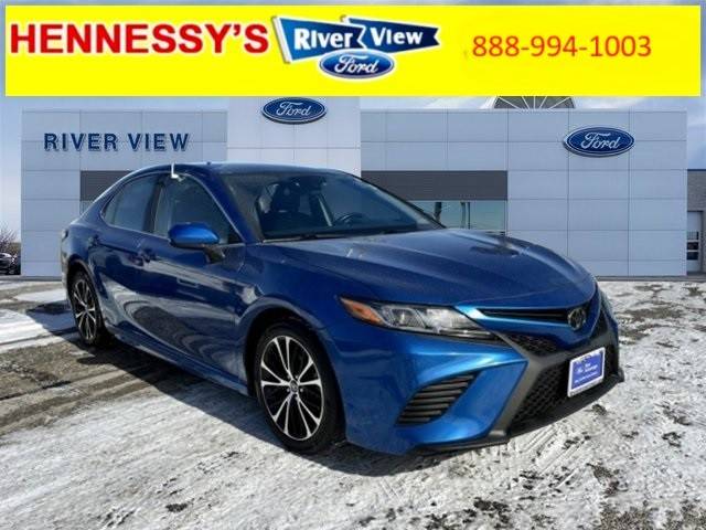 2018 Toyota Camry SE FWD photo