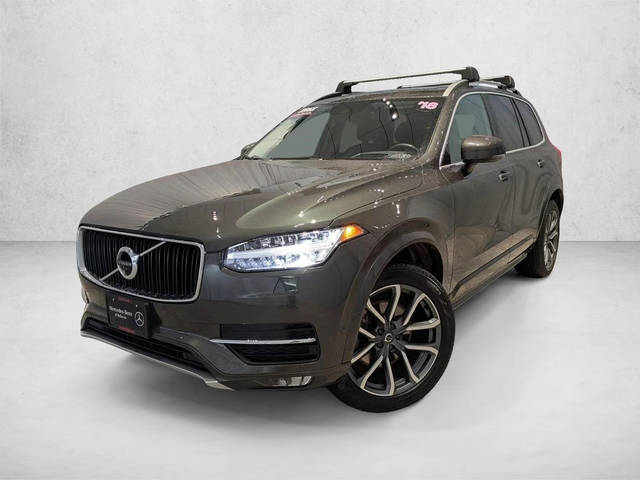 2018 Volvo XC90 Momentum AWD photo