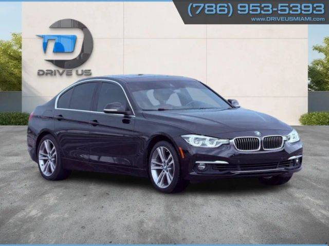 2018 BMW 3 Series 330i RWD photo