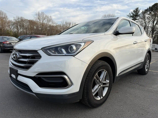 2017 Hyundai Santa Fe Sport 2.4L AWD photo