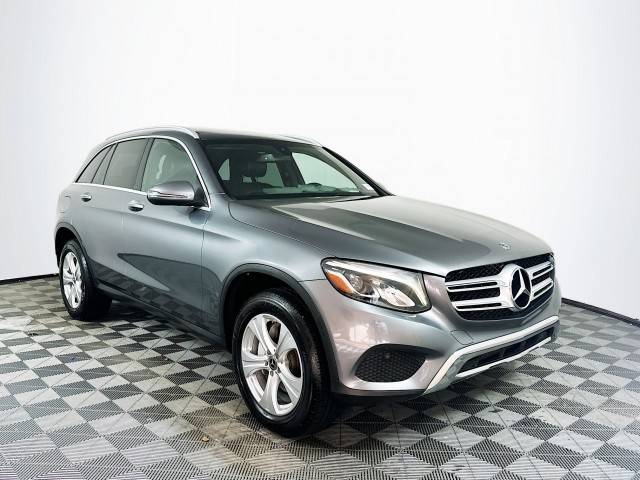 2018 Mercedes-Benz GLC-Class GLC 300 RWD photo