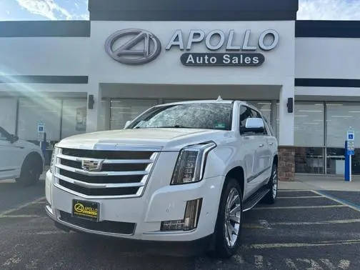 2018 Cadillac Escalade Luxury 4WD photo