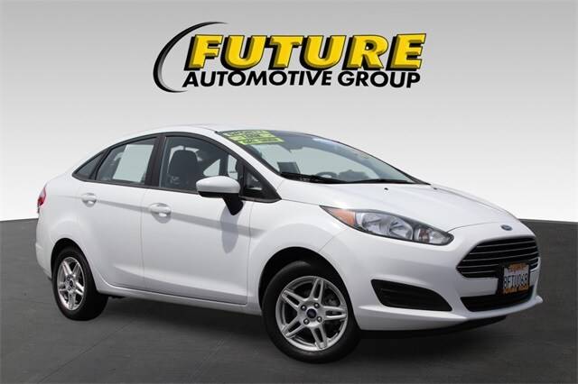 2018 Ford Fiesta SE FWD photo