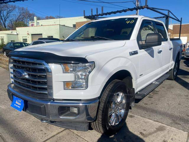 2017 Ford F-150 XLT 4WD photo