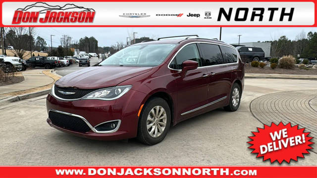 2018 Chrysler Pacifica Minivan Touring L FWD photo