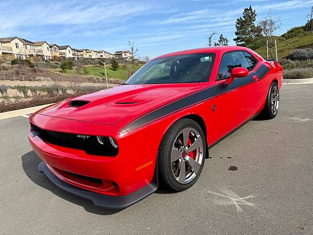 2015 Dodge Challenger SRT Hellcat RWD photo
