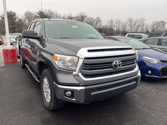 2015 Toyota Tundra SR5 4WD photo