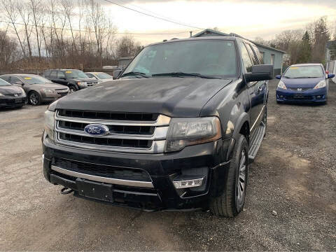 2017 Ford Expedition XLT 4WD photo
