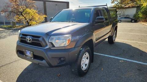 2015 Toyota Tacoma  4WD photo