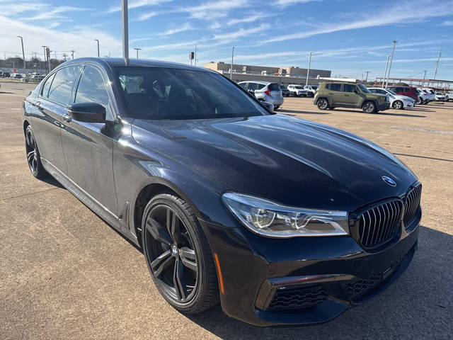 2018 BMW 7 Series 750i RWD photo