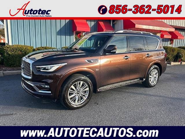 2018 Infiniti QX80  4WD photo