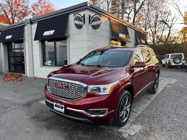 2018 GMC Acadia Denali AWD photo