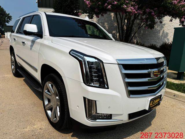 2018 Cadillac Escalade Luxury 4WD photo
