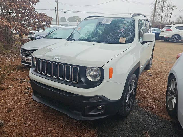 2018 Jeep Renegade Latitude FWD photo