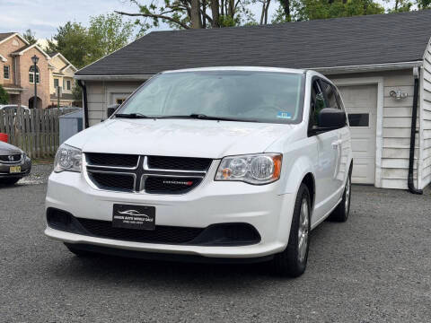 2018 Dodge Grand Caravan SE FWD photo