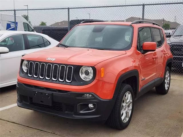 2018 Jeep Renegade Latitude 4WD photo