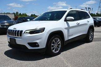 2019 Jeep Cherokee Latitude Plus FWD photo