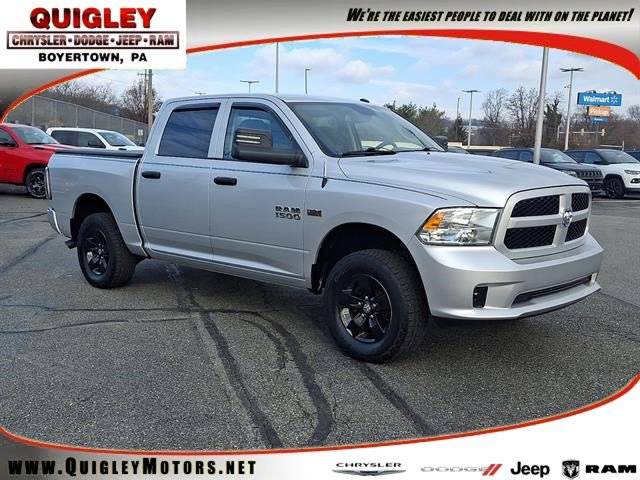 2018 Ram 1500 Express 4WD photo