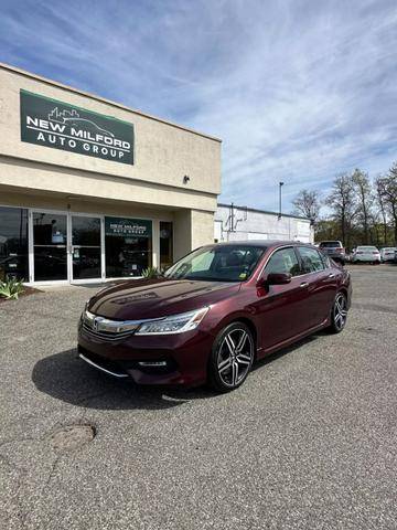 2017 Honda Accord Touring FWD photo