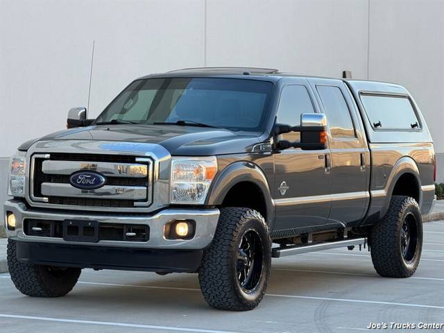 2015 Ford F-250 Super Duty Lariat 4WD photo