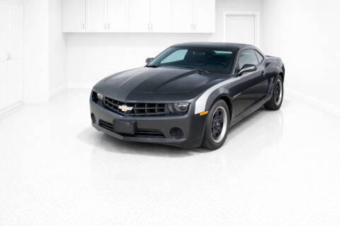2015 Chevrolet Camaro LS RWD photo