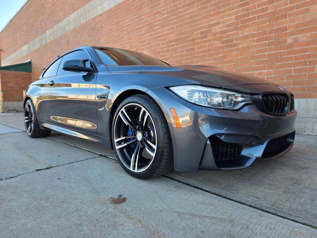 2015 BMW M4 RWD photo