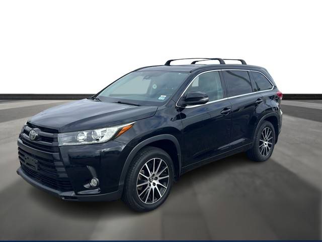 2017 Toyota Highlander SE AWD photo