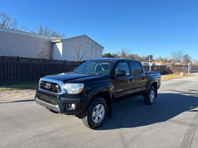 2015 Toyota Tacoma  4WD photo