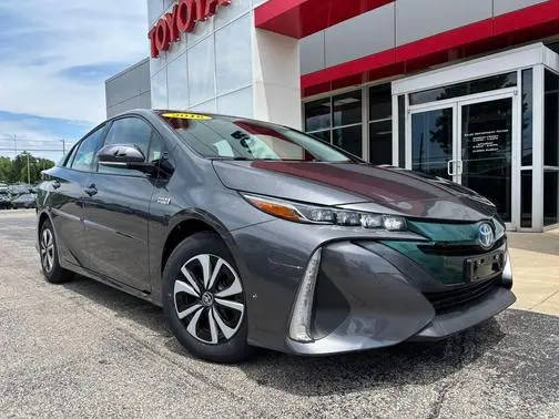 2018 Toyota Prius Prime Premium FWD photo