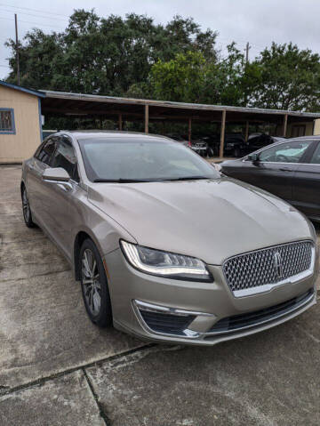 2018 Lincoln MKZ Hybrid Premiere FWD photo