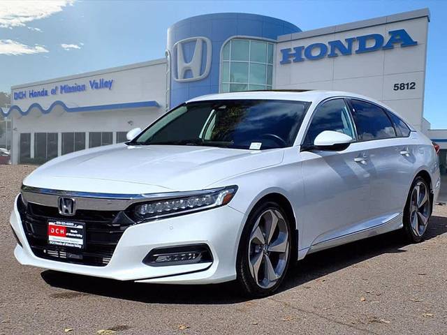 2018 Honda Accord Touring 1.5T FWD photo