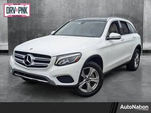 2018 Mercedes-Benz GLC-Class GLC 300 AWD photo