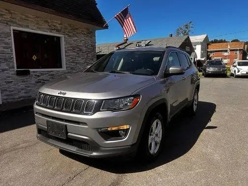 2018 Jeep Compass Latitude 4WD photo