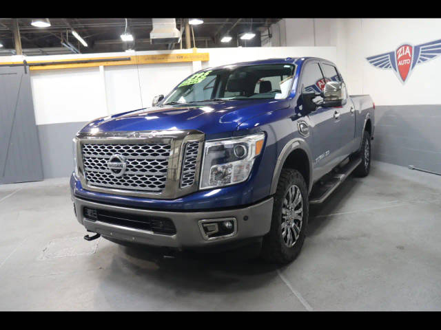 2018 Nissan Titan XD Platinum Reserve 4WD photo