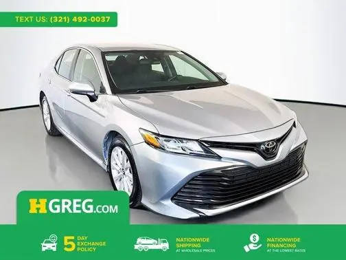 2018 Toyota Camry LE FWD photo