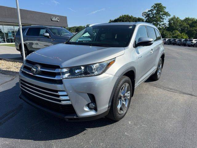 2018 Toyota Highlander Hybrid Limited Platinum AWD photo
