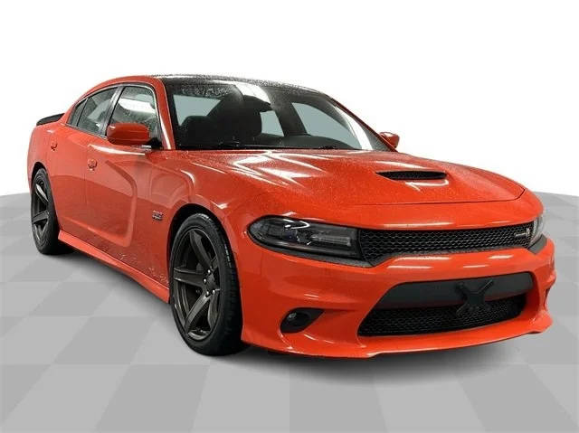 2018 Dodge Charger R/T Scat Pack RWD photo