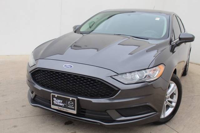 2018 Ford Fusion SE FWD photo