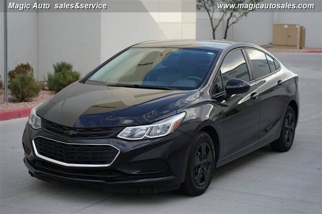 2018 Chevrolet Cruze LS FWD photo