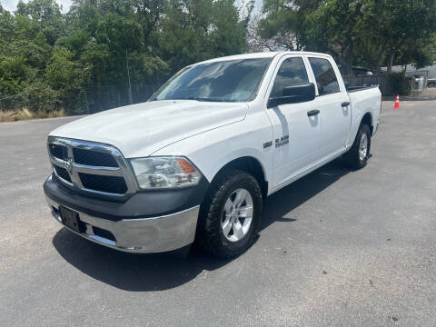 2018 Ram 1500 Tradesman 4WD photo