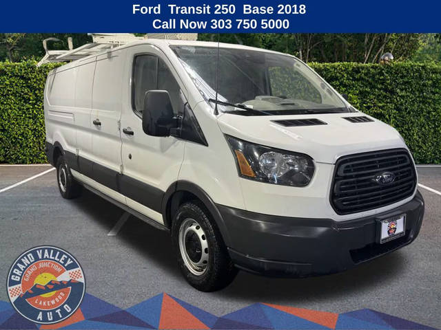 2018 Ford Transit Van  RWD photo