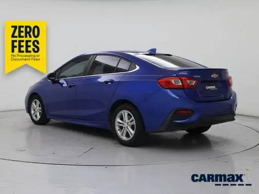 2018 Chevrolet Cruze LT FWD photo