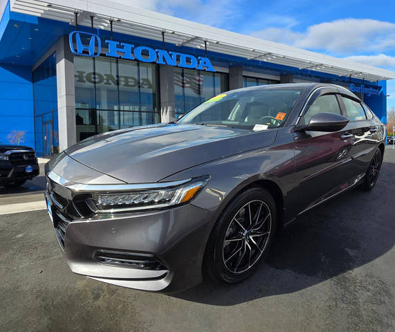 2018 Honda Accord Touring 2.0T FWD photo